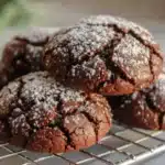 chocolate crinkle cookies - featured image