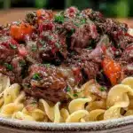 slow cooker beef bourguignon - featured image