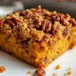 pumpkin dump cake - featured image